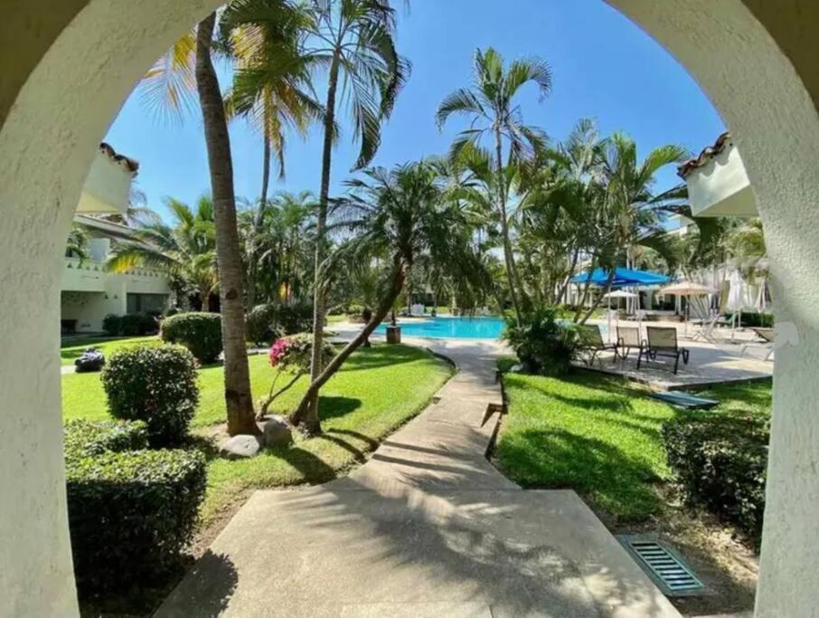 Hermoso Apartamento En Manzanillo Con Alberca Y Cancha De Tenis, Ideal Para Relajarse Y Disfrutar De Una Escapada Tranquila En El Paraiso Tropical المظهر الخارجي الصورة