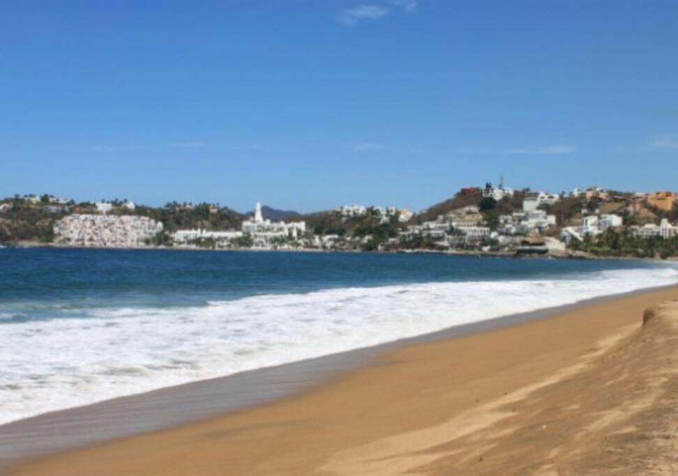 Hermoso Apartamento En Manzanillo Con Alberca Y Cancha De Tenis, Ideal Para Relajarse Y Disfrutar De Una Escapada Tranquila En El Paraiso Tropical المظهر الخارجي الصورة