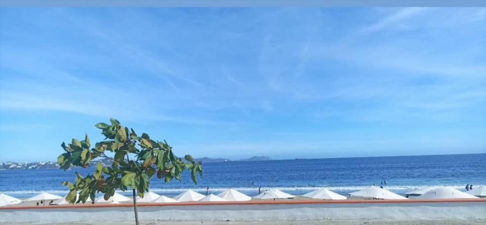Hermoso Apartamento En Manzanillo Con Alberca Y Cancha De Tenis, Ideal Para Relajarse Y Disfrutar De Una Escapada Tranquila En El Paraiso Tropical المظهر الخارجي الصورة